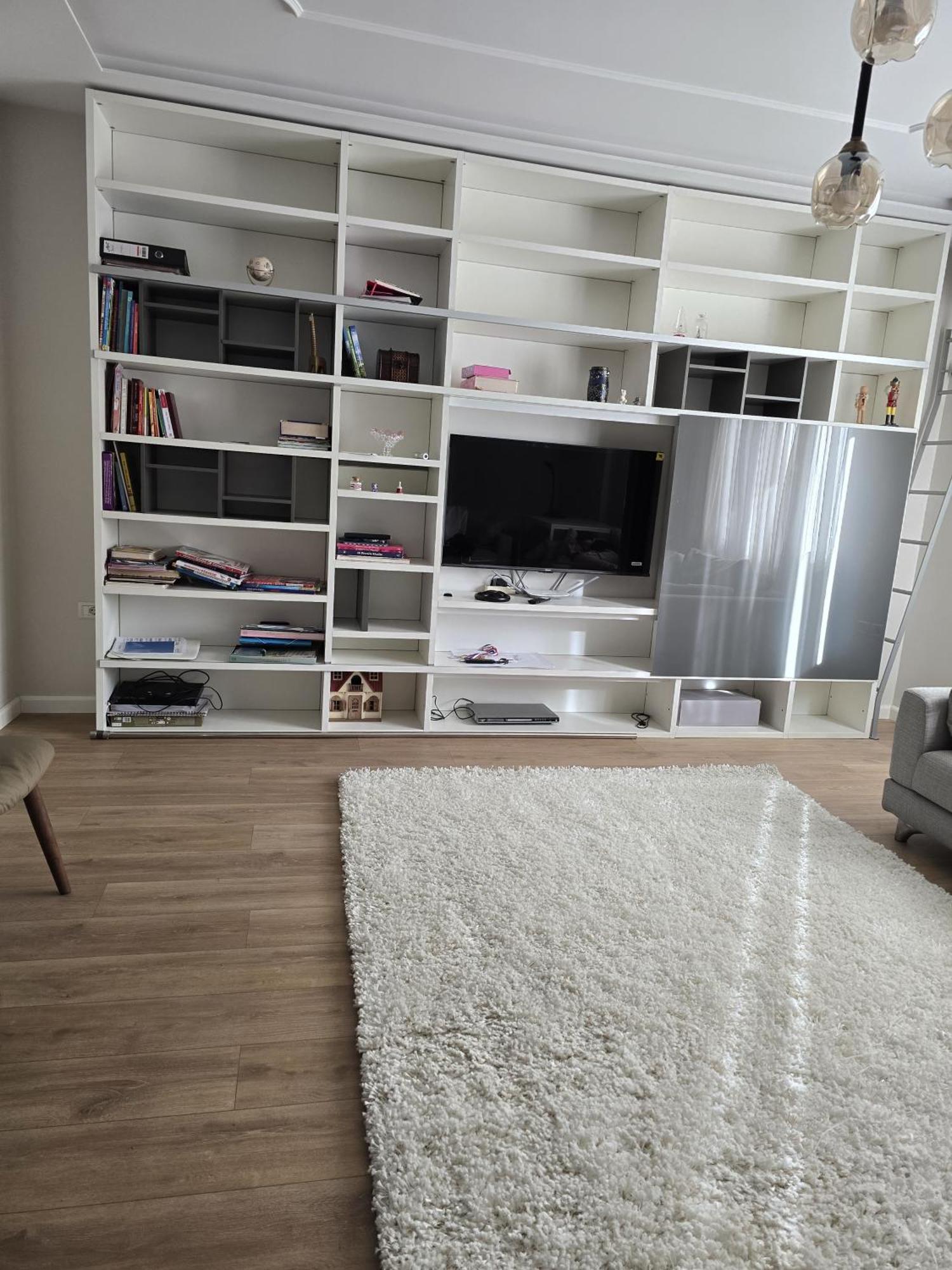 Lägenhet Shtepia E Daves 3bdr & Parking *